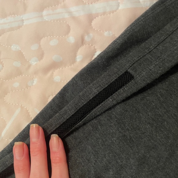 Yummie Gray High Waisted Black Side Panel Leggings - Picture 3 of 9